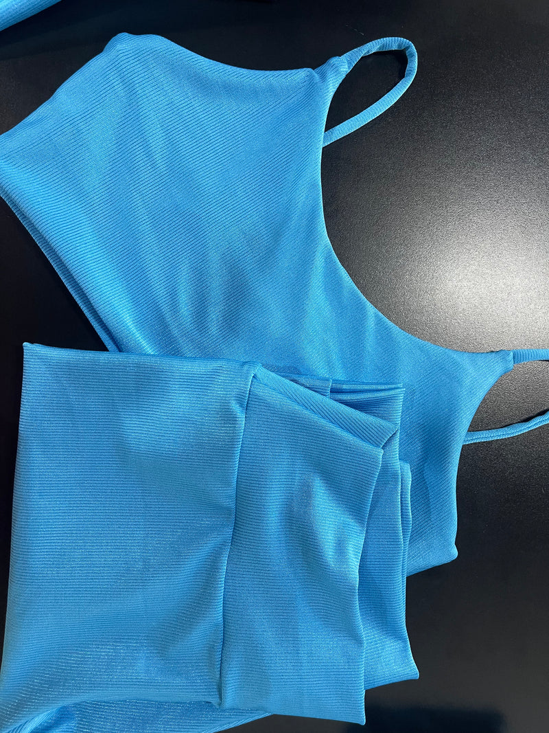 Conjunto Carol – Top + Ipanema (Azul piscina)